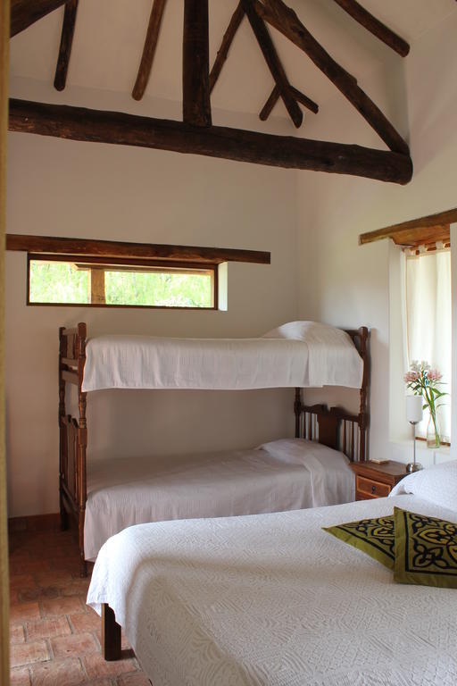 Hostal Casa Del Arte Robles Ruang foto