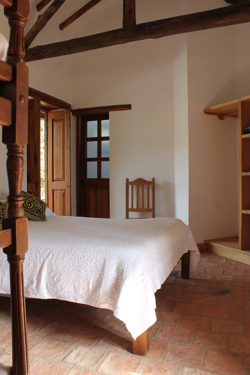 Hostal Casa Del Arte Robles Ruang foto