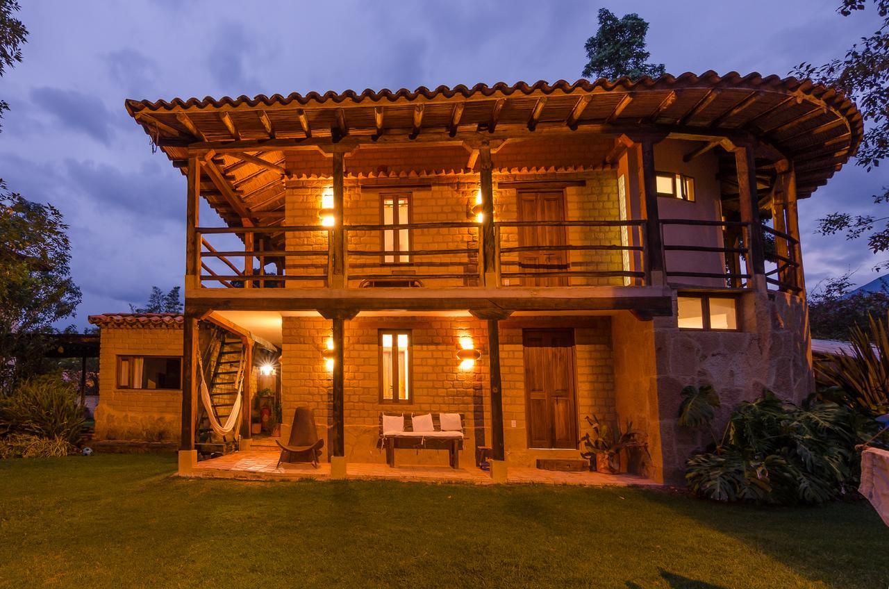 Hostal Casa Del Arte Robles Bagian luar foto